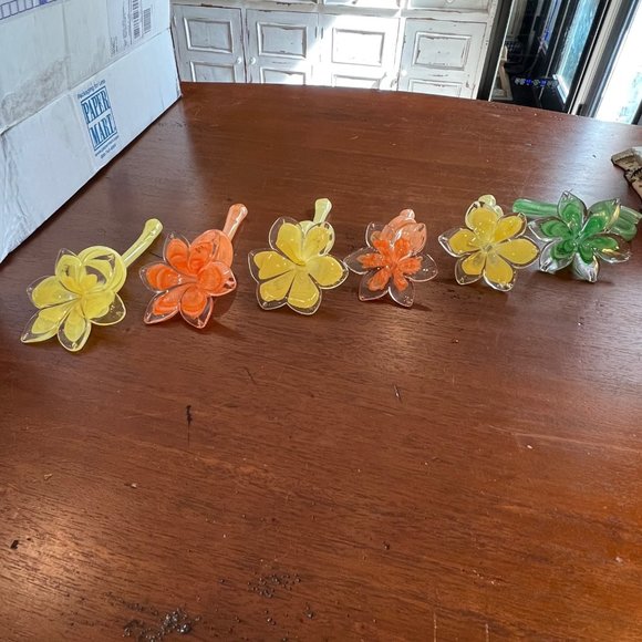 Murano Italian Glass Flower Napkin Ring Set of 6 Holders Yellow Orange & Green - Picture 1 of 15